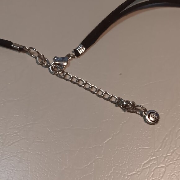 Cato black pendant statement necklace & black rectangular rhinestone earrings - Picture 7 of 10